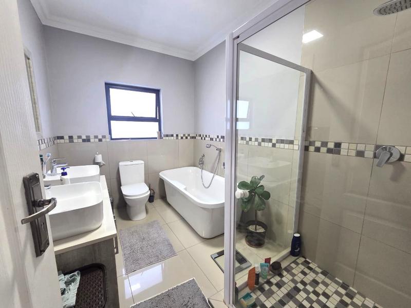 4 Bedroom Property for Sale in Melodie North West